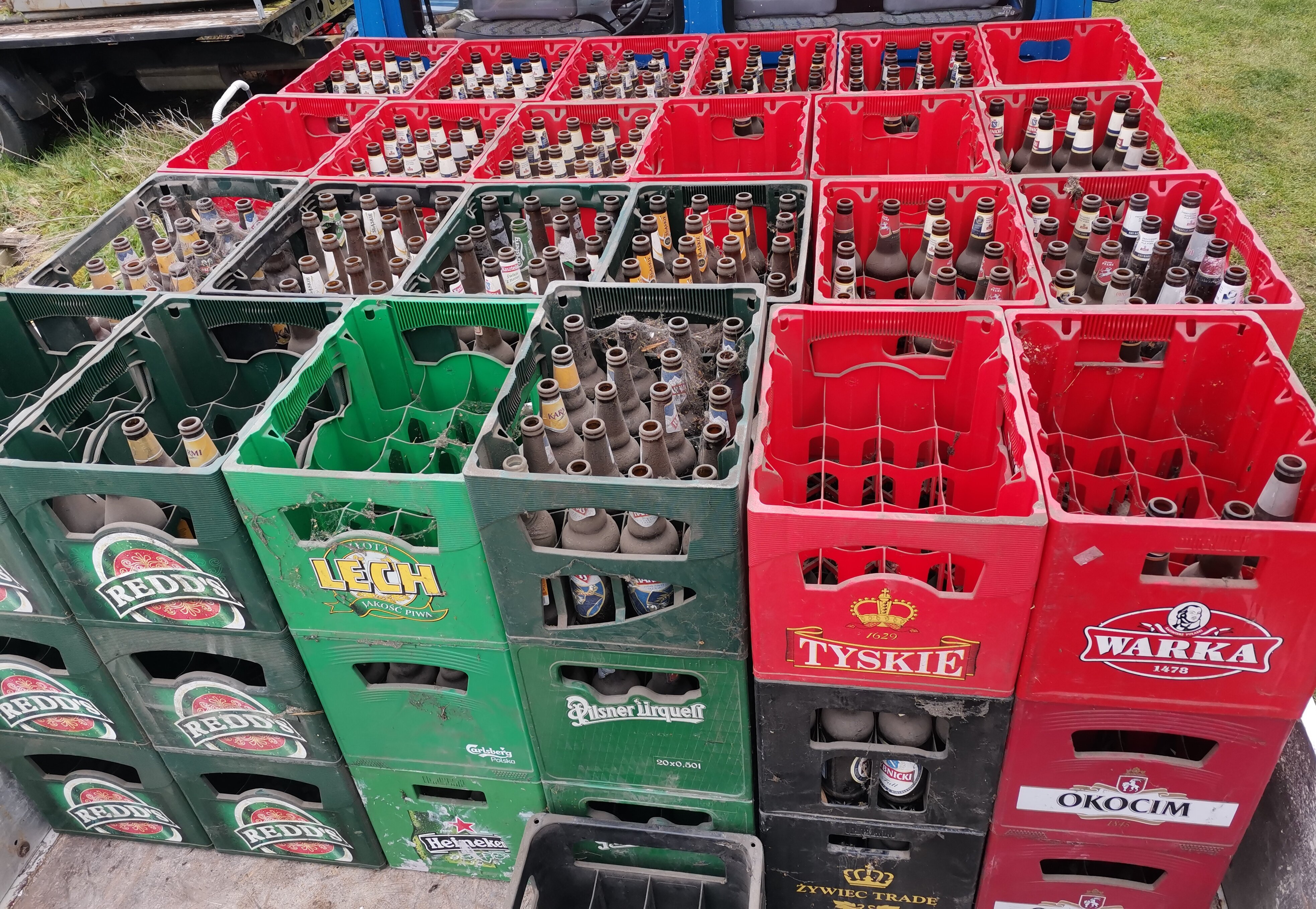 Oddam skrzynki + butelki